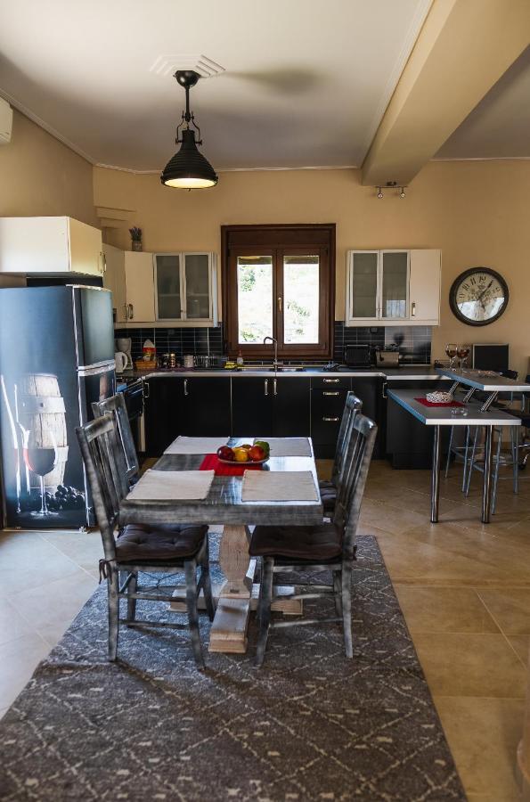 Luxury Villa Thea فولوس المظهر الخارجي الصورة